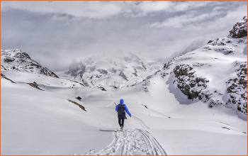 Adventure “Immortal Joe” test a new model of mountain bike